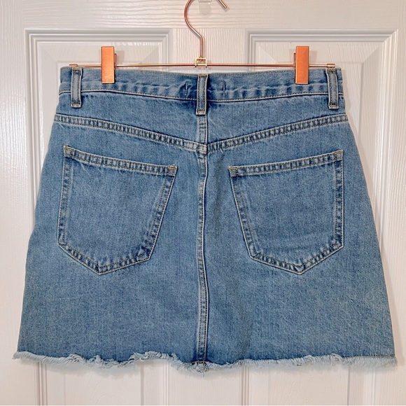 Forever 21 denim button down skirt, size 27 - Picture 2 of 3